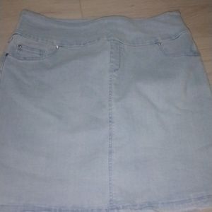 Women's skirt